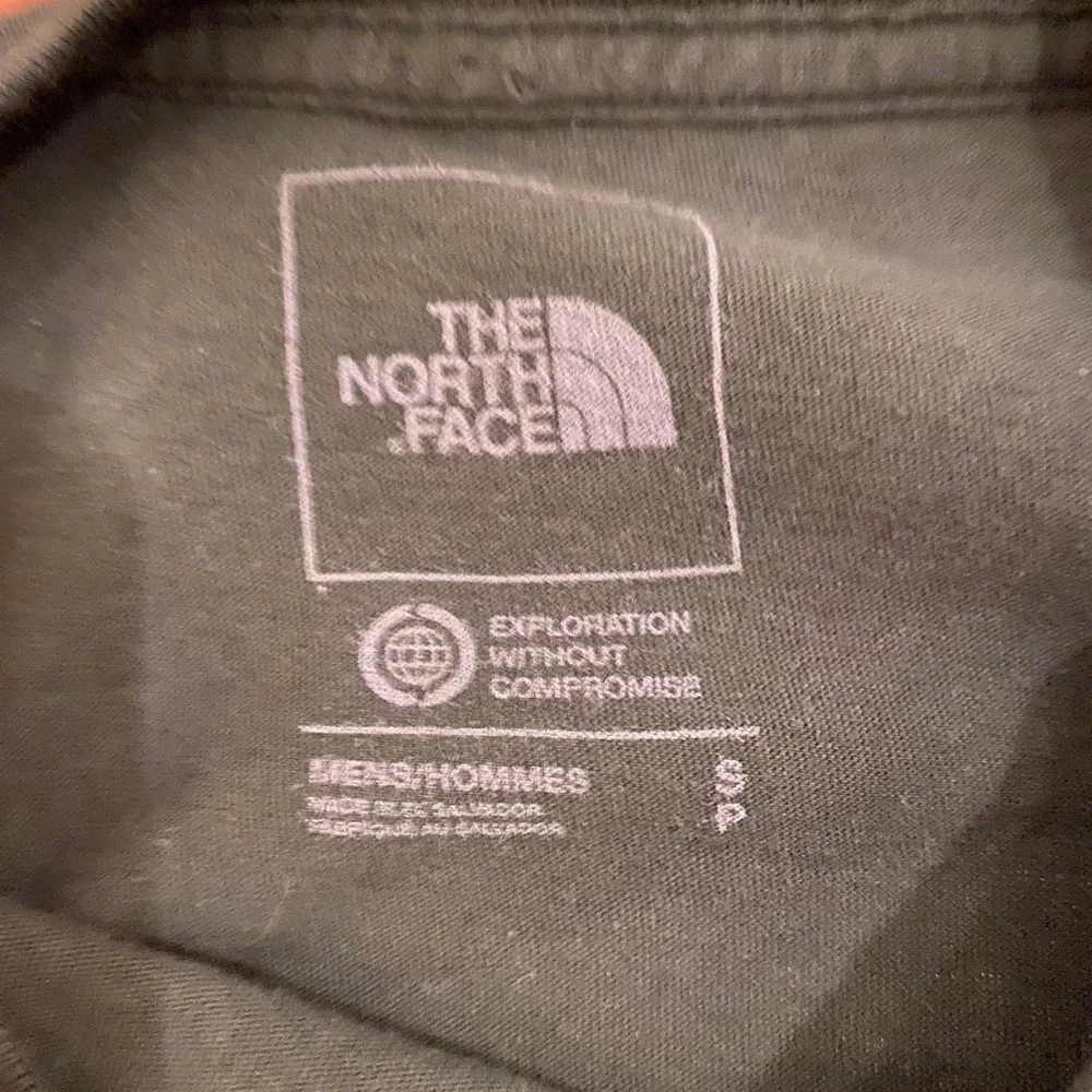 The North Face Mens Long Sleeve T Shirt Green‎ Logo Exploration Tee Size S